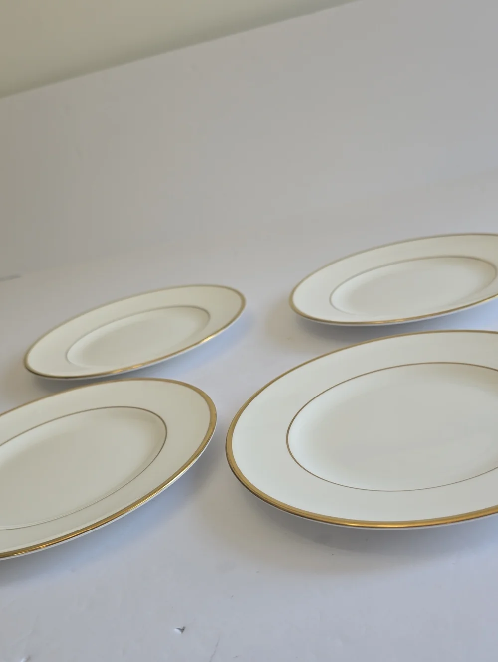 Wedgwood Set Of 4 California Bone China Salad Plates Ivory W4377 Made In England